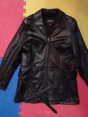 "NY & CO" genuine leather belted jacket, classic stylish